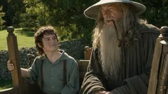 Elijah Wood har tillbringat flera år i Midgård… men känner inte till hela historien